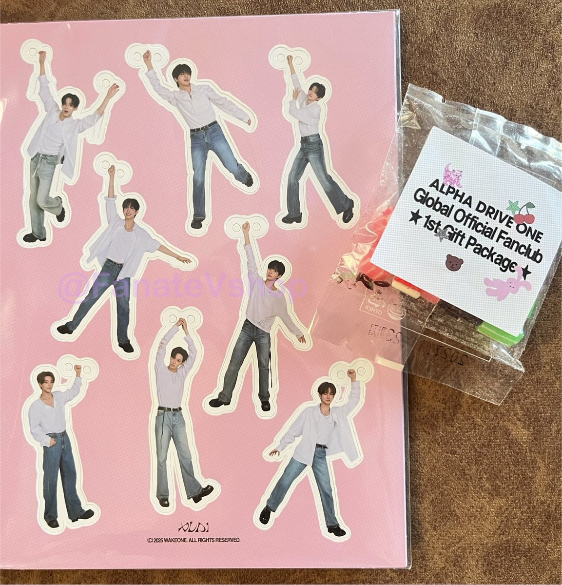 Special gift ALD1
✨Garland + Candy 150฿ 
📮ส่งฟรี

#ตลาดนัดBOYS2PLANET
#ตลาดนัดALD1 
#ตลาดนัดALPHADRIVEONE