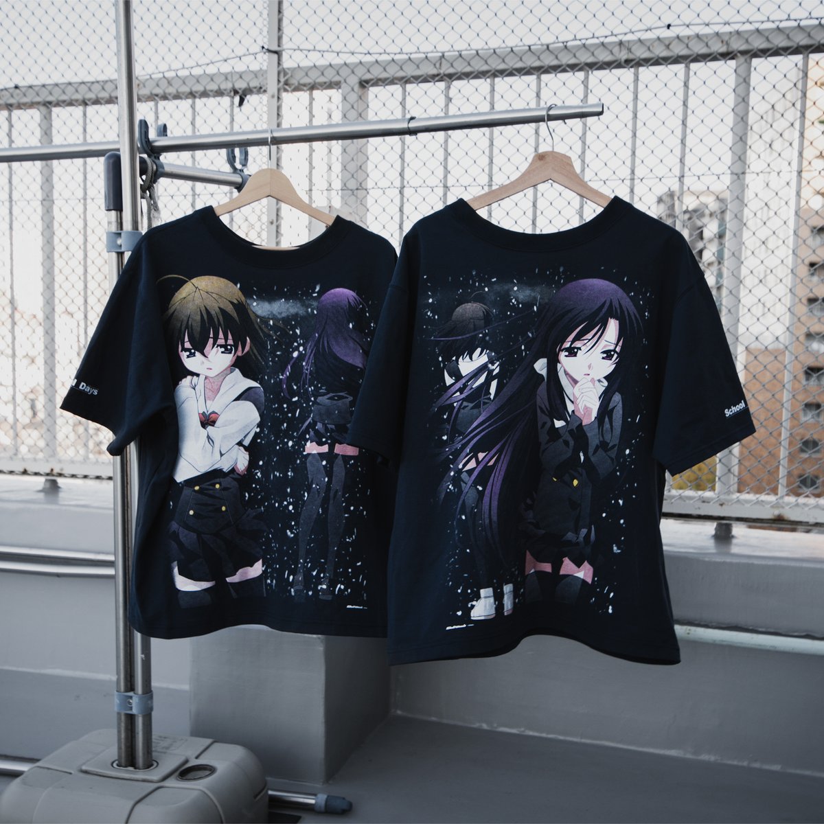 chillweeb_tokyo's tweet image. 【School Days コラボグッズ オンライン販売開始】

只今よりChillweeb ECにてオンライン販売を開始いたしました!
みなさまのご注文、お待ちしております。

▼受付URL
chillweeb.myshopify.com
*受注販売となります。

#SchoolDays