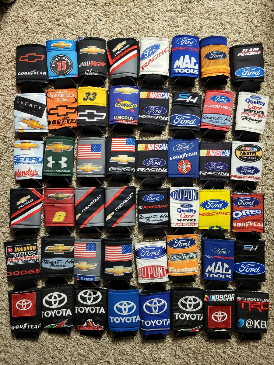 Suitzees tweet media