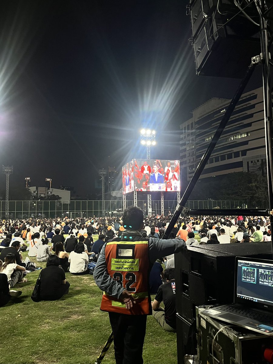 เพราะพรรคส้มคือความหวังของคนธรรมดา 🥺😭 

#กาส้ม2ใบเพื่ออนาคตลูกหลาน #รัฐบาลประชาชน46 #รัฐบาลประชาชน #พรรคประชาชน