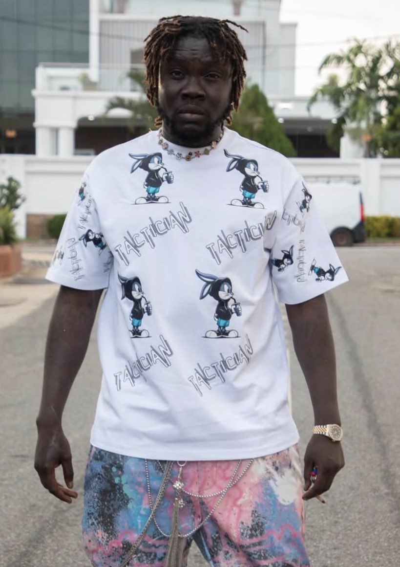 BongoIdeasHQ's tweet photo. Please AMG brothers, @Medikalbyk @CrissWaddle you two need to come through for Showboy! His asthma & allergies are seriously worsening in custody; heโs at risk. Kindly step in and help secure his release before it gets worse. Use your influence to get Adanko out ๐
#FreeShowboy https://t.co/RT3Vw7AoU6