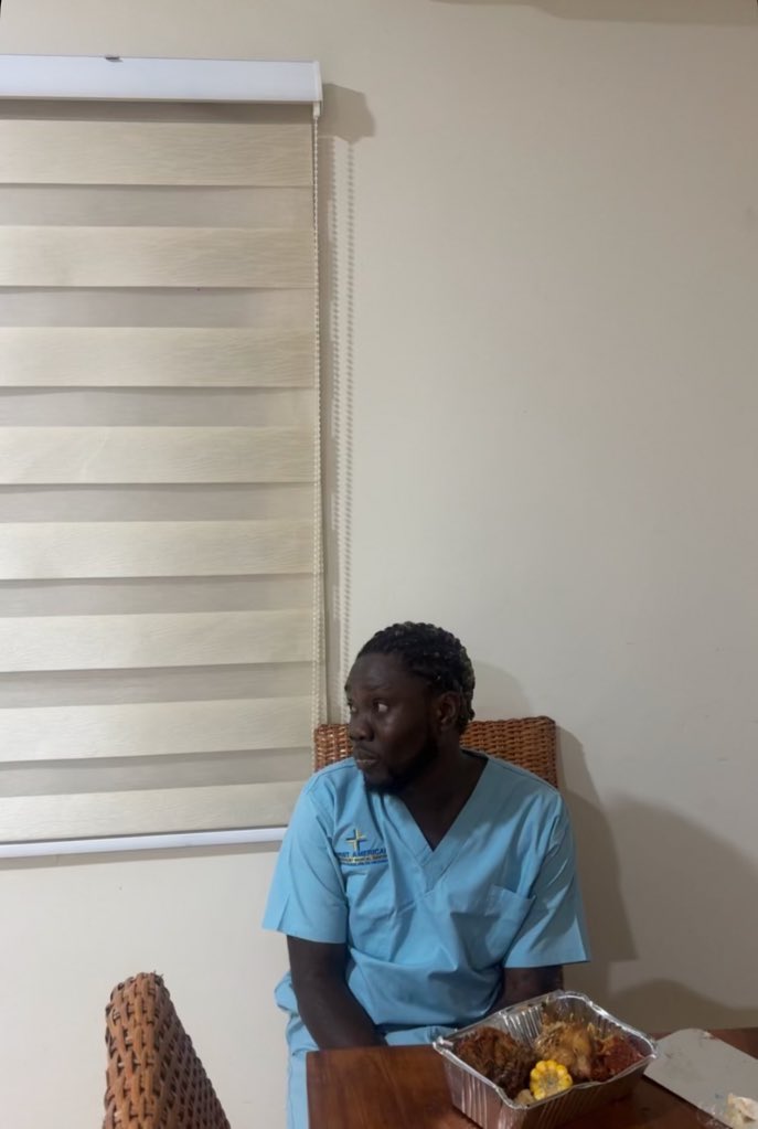 BongoIdeasHQ's tweet photo. Please AMG brothers, @Medikalbyk @CrissWaddle you two need to come through for Showboy! His asthma & allergies are seriously worsening in custody; heโs at risk. Kindly step in and help secure his release before it gets worse. Use your influence to get Adanko out ๐
#FreeShowboy https://t.co/RT3Vw7AoU6