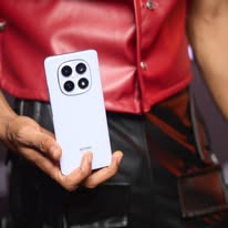 Vaque225's tweet photo. Officially priced at UGX 1,150,000, the REDMI Note 15 Pro offers powerful performance and sleek design, driven by Xiaomi HyperOS. #RedmiNote15Launch https://t.co/WvuP6B8Vbm