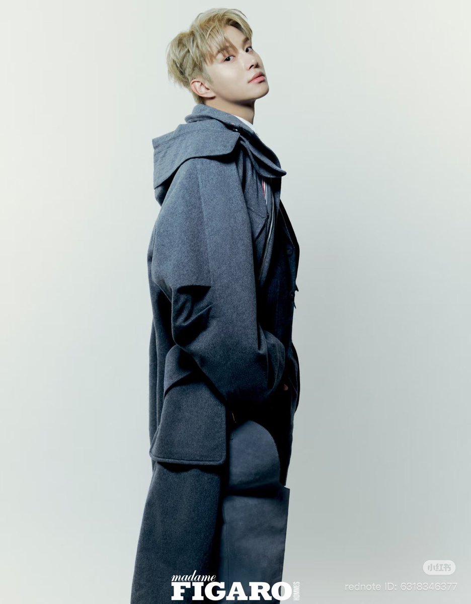 잘생긴 남자가 입는 톰브라운 진짜 좋은거엿네...