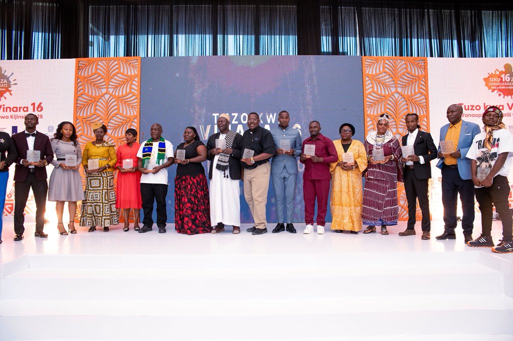 Tech & Media Convergency (TMC) tweet media