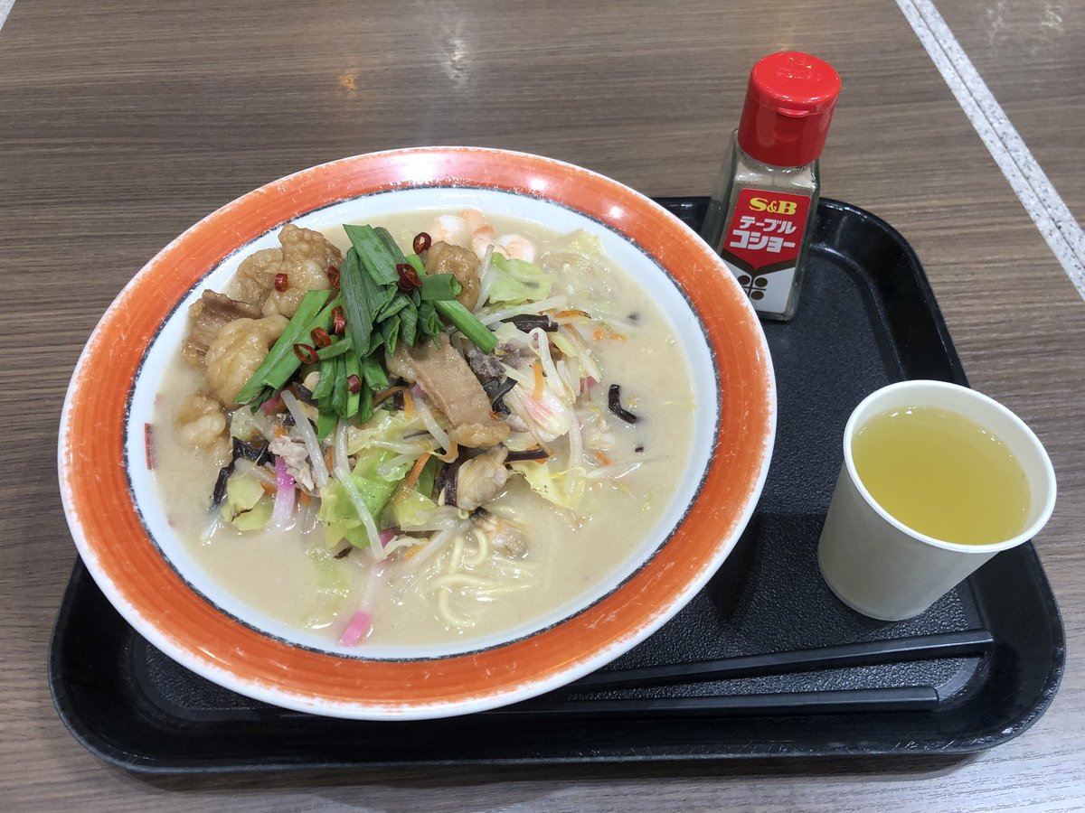 sherott08's tweet photo. これが食べたくて自走して来た。
牛もつちゃんぽん https://t.co/ViEyDFZWmM
