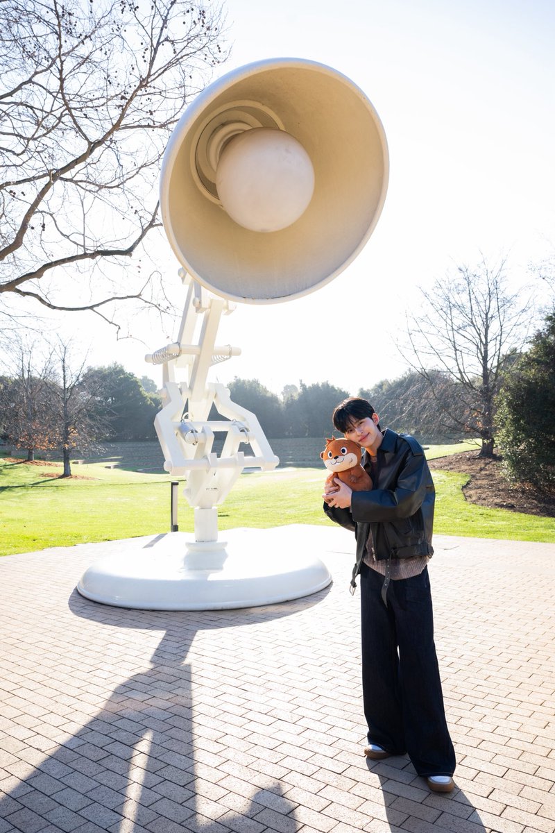 #PondxHoppers ยังไม่หมดนะคนดื้อ!! อุ้มบีเวอร์เที่ยวทั่ว Pixar Headquarters!! “ปอนด์ ณราวิชญ์” #ppnaravit  เยือน Pixar Headquarters แคลิฟอร์เนีย ร่วมทริปสุดเอ็กซ์คลูซีฟ “HOP INTO THE WORLD OF HOPPERS” เจาะเบื้องหลัง “Disney &amp; Pixar’s Hoppers เด้งโดด เปลี่ยนโหมดเป็นบีเวอร์”