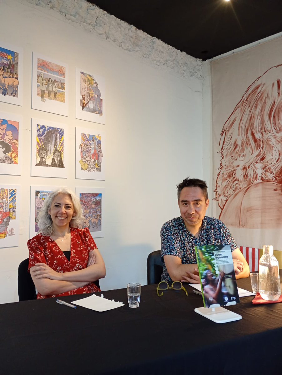 RGC_Ediciones's tweet image. 📚 Ayer presentamos "Cultura ingobernable" de @jbeirak en el Nodo Tajamar (Santiago de Chile), en conversación con @TPeters_N (Universidad de Chile), junto a más de 30 personas.

Gracias a quienes participaron y acompañaron este espacio de diálogo. 🇨🇱