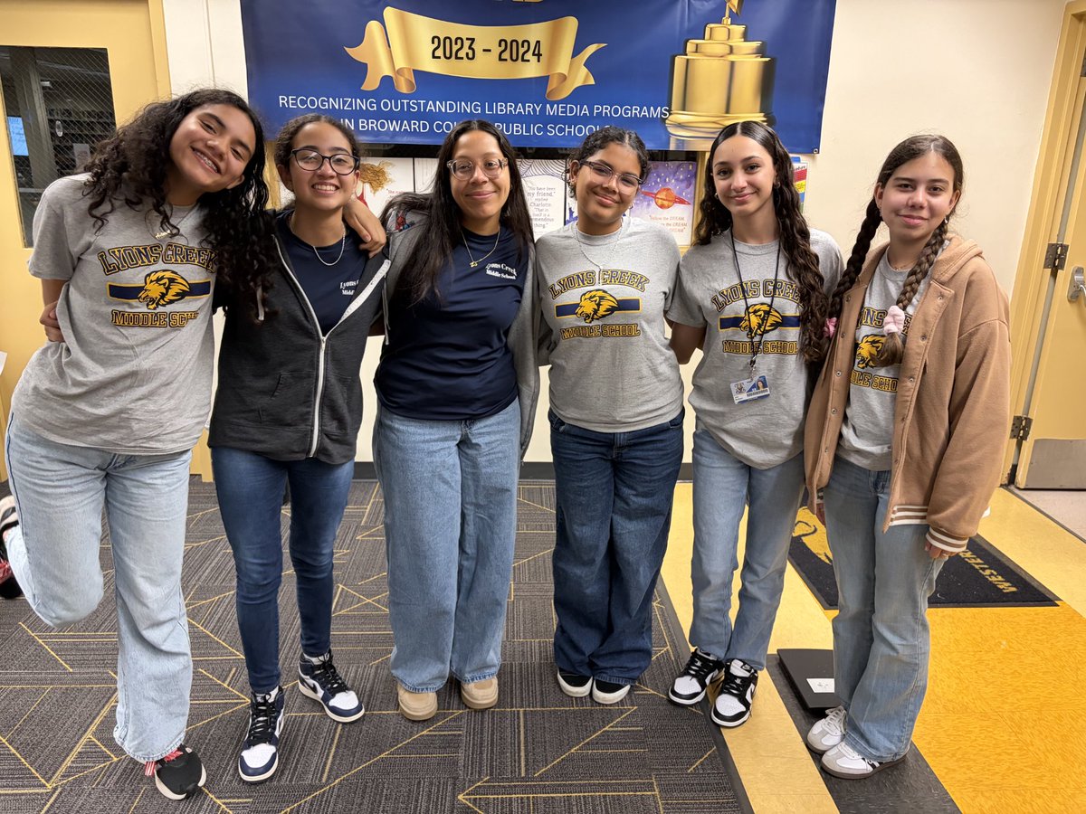 Lyons Creek Middle School tweet media