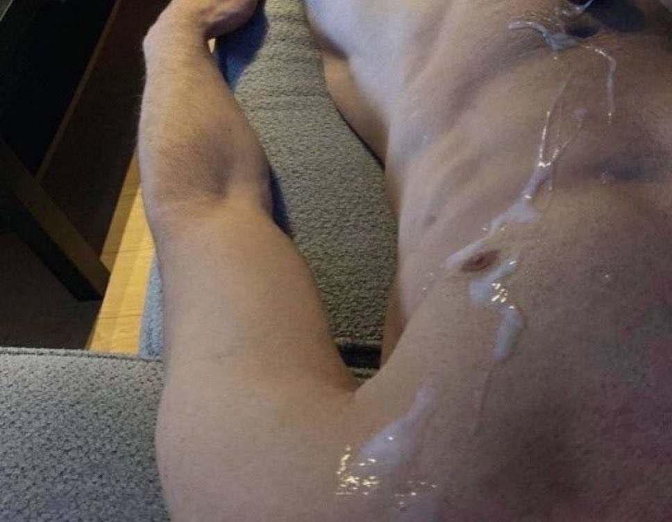 雄小叔 tweet media