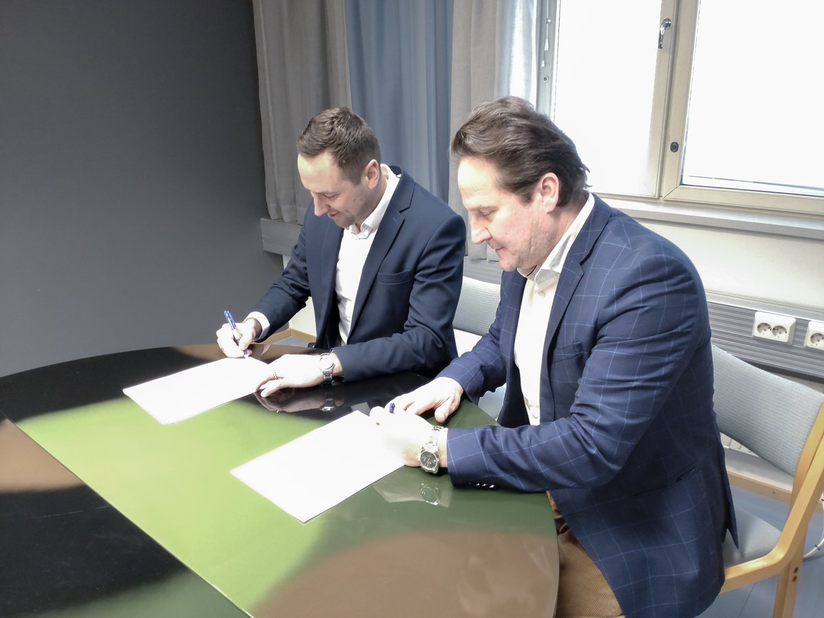 Oy Sisu Auto Ab tweet media