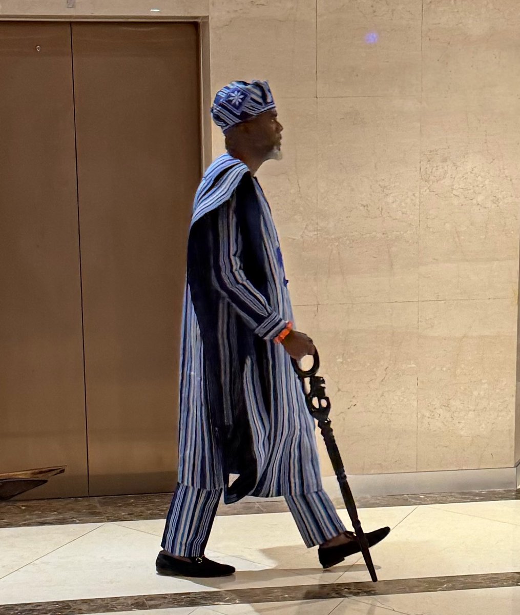 renoomokri tweet picture