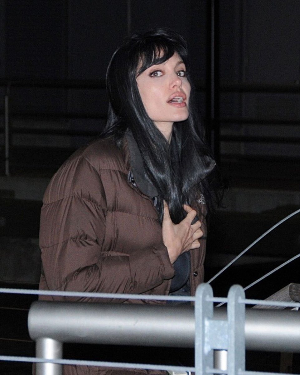 laura x (@lokisfireworks) on Twitter photo 