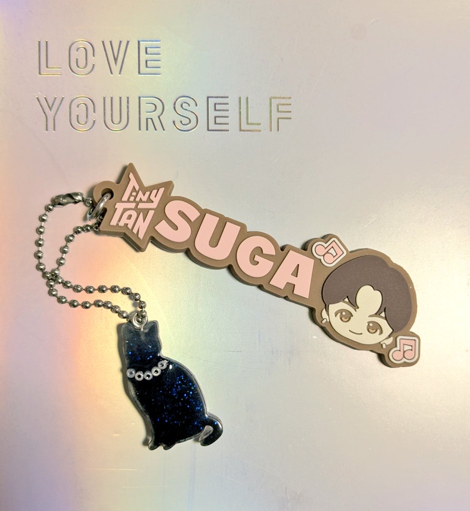 今回全て落選。18日だけに掛けてたから（VIPとSのみ）、この後の挑戦もしない。
7人で、はしゃぐユンギが見てみたかったけど。

私、来年度は新しい挑戦をする1年。新しいアルバム聴いて、自分と戦って、もっと素敵な人間になって、収入UPしていつかユンギに会いに行く！

当たったみんなおめでとう✨