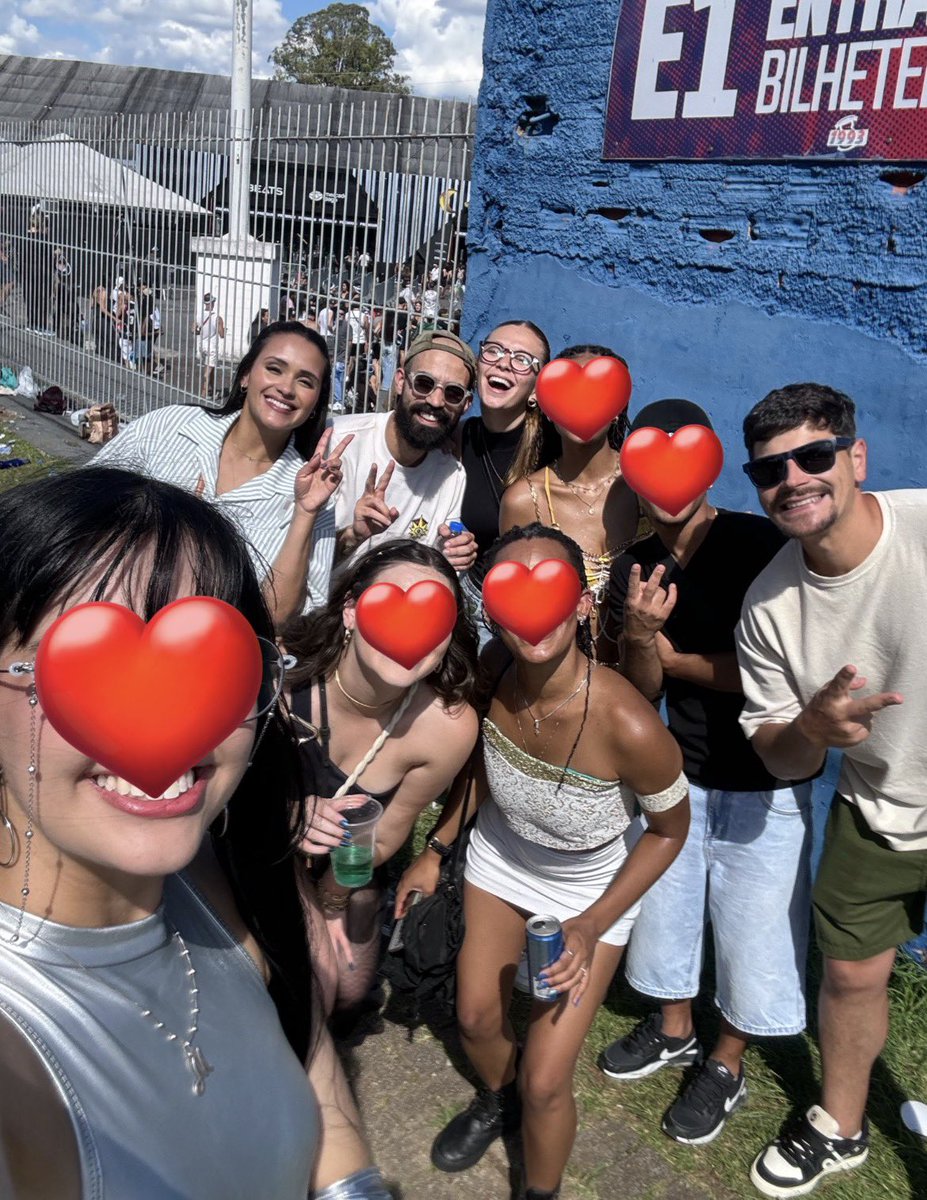 omatheusdalmaso's tweet photo. @poptime Todos que conversamos lá, nos receberam muito bem, porque fomos educado e não querendo impor a nossa fé a ninguém! Apenas falamos do amor, da graça e do perdão de Jesus #paz 🤍 https://t.co/GdmHRjMSNL