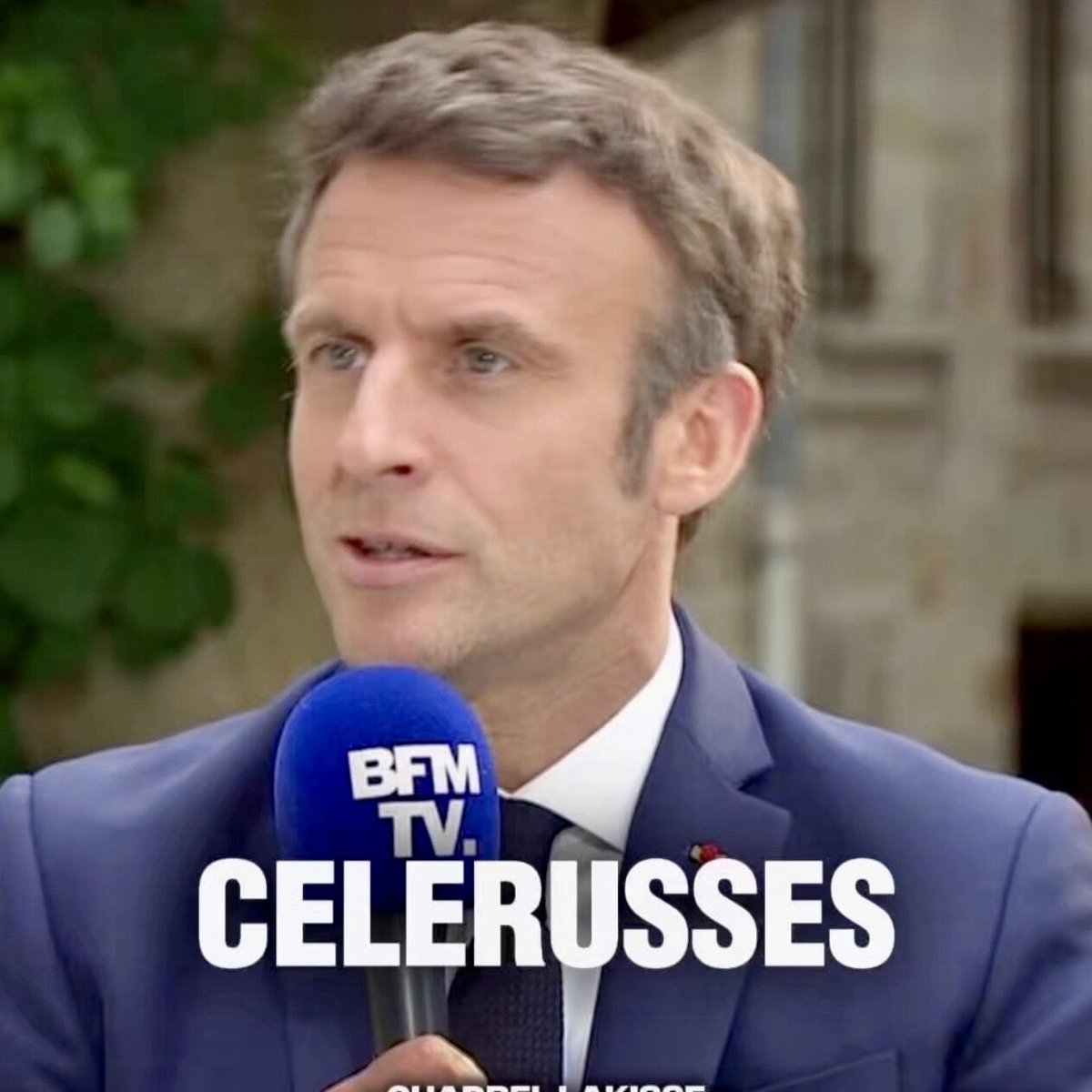 charbofficiel's tweet photo. 🚨 𝗜𝗡𝗚𝗘́𝗥𝗘𝗡𝗖𝗘 𝗥𝗨𝗦𝗦𝗘… 𝗘́𝗩𝗜𝗗𝗘𝗠𝗠𝗘𝗡𝗧. 🚨

Donc maintenant, quand le nom d’Emmanuel Macron apparaît plus de 200 fois dans les documents officiels de l’affaire Jeffrey Epstein publiés par le ministère américain de la Justice, ce n’est plus une info… c’est une attaque russe.
Pratique. Très pratique même.

BFM nous explique que tout ça serait une opération informationnelle orchestrée par Moscou. Pas une question à creuser. Pas un travail d’enquête. Juste un réflexe : “c’est les Russes” 🚨

Problème : ces documents sont authentiques, publics, judiciaires. Ils ne viennent ni de Telegram, ni d’un forum obscur, ni du Kremlin.
Mais plutôt que d’assumer le malaise politique, on préfère disqualifier, amalgamer, et détourner l’attention.

Encore une fois, la propagande passe avant le journalisme. 🔥

📌 𝘚𝘰𝘶𝘳𝘤𝘦 : 𝘉𝘍𝘔𝘛𝘝 – 𝘱𝘶𝘣𝘭𝘪𝘤𝘢𝘵𝘪𝘰𝘯 𝘰𝘧𝘧𝘪𝘤𝘪𝘦𝘭𝘭𝘦 𝘴𝘶𝘳 𝘭’𝘢𝘧𝘧𝘢𝘪𝘳𝘦 𝘌𝘱𝘴𝘵𝘦𝘪𝘯 (𝘧𝘦́𝘷𝘳𝘪𝘦𝘳 𝟤𝟢𝟤𝟨)

#BFMTV #EpsteinFiles #Propagande #Macron #Information