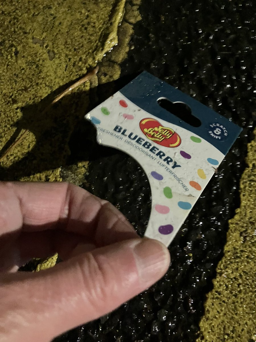 @_pickuplitter tweet media