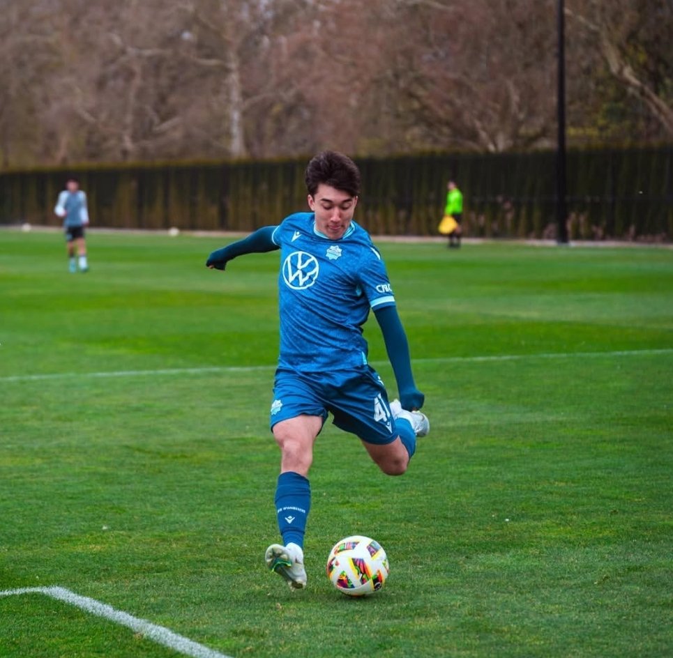 Le Thien tweet media