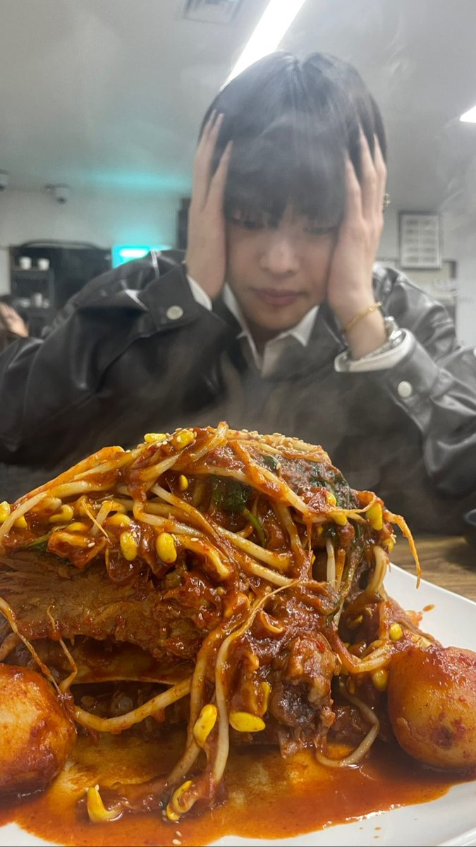 0nlyle0_'s tweet photo. 내가 아랑하는 착순이 리오 모음📁 https://t.co/0qnLmCJQ2Y