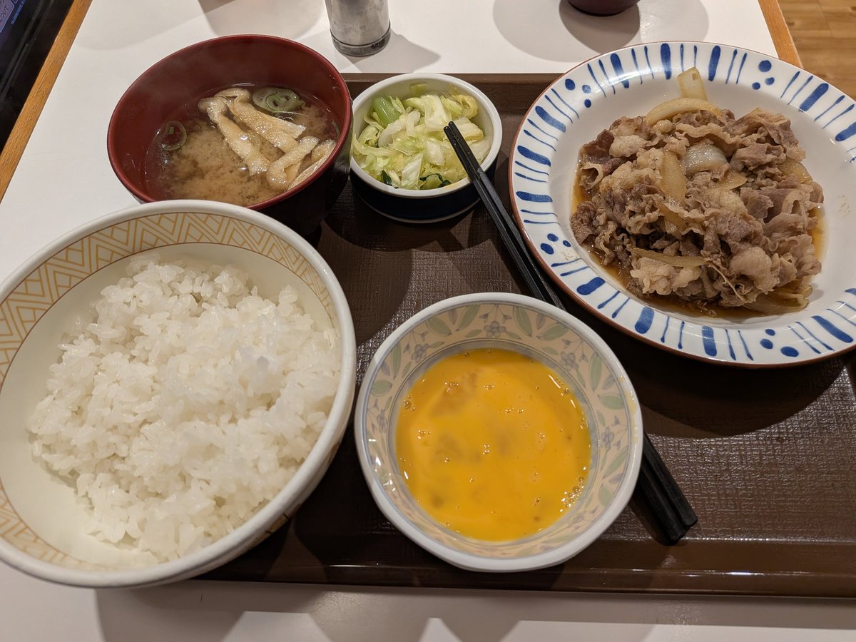 2月6日（金）の晩ご飯 すき家 牛皿定食（880）