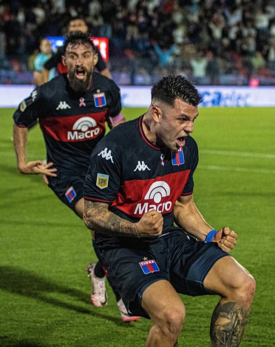 URGENTE: BOCA AVERIGUA CONDICIONES POR NACHO #RUSSO 

YO LO TRAIGO AYER.