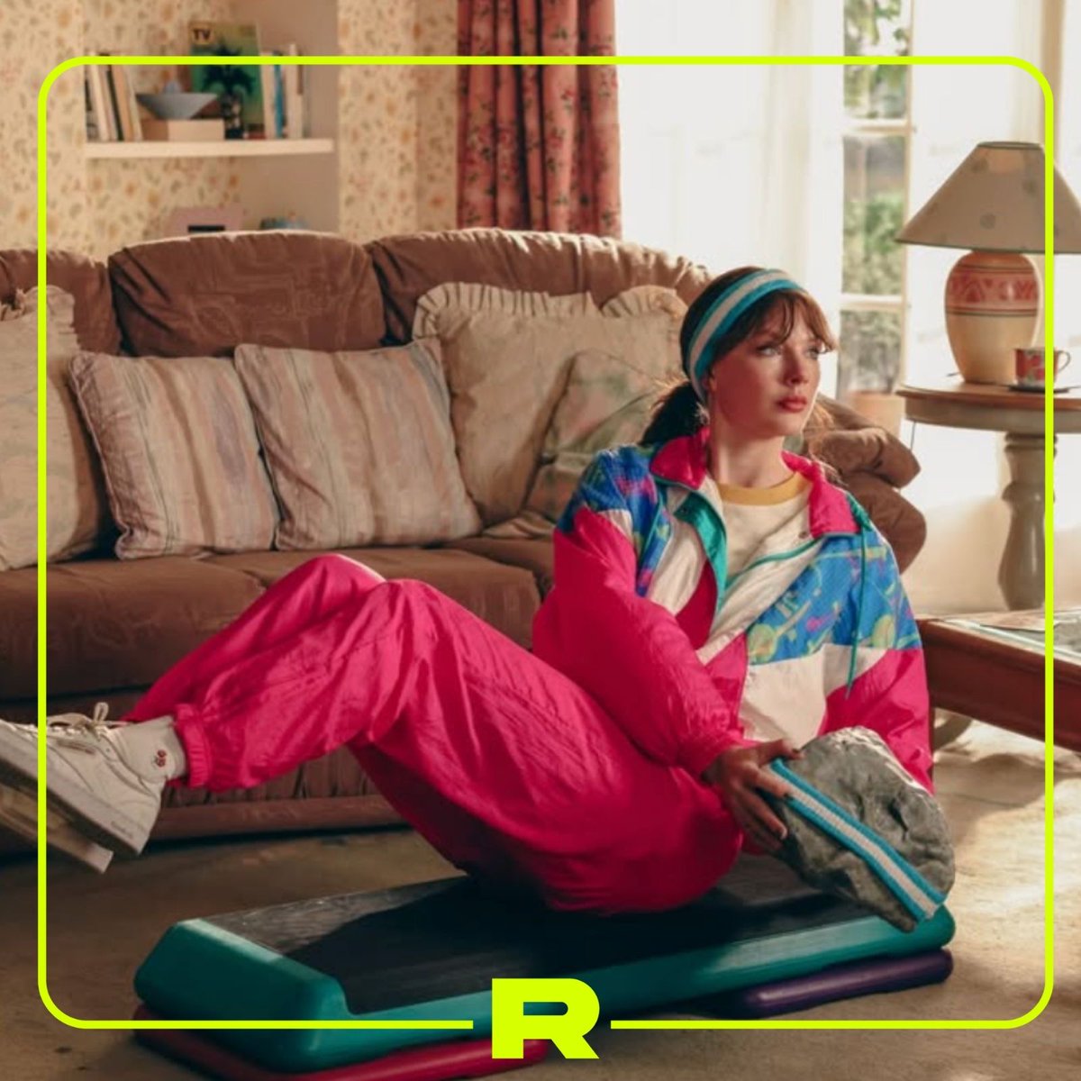 Elijo creer que Taylor Swift puso la bandera argentina en su nuevo videoclip de la canción "Opalite"🇦🇷😍