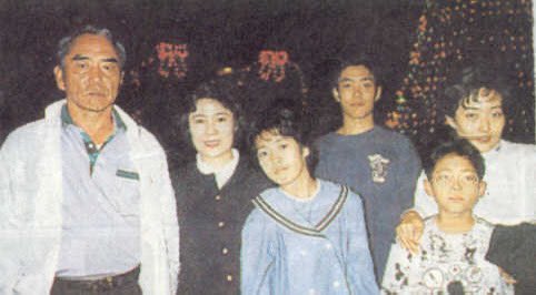 얘랑티비에나오는아저씨랑동일인물이라고?ㅜㅜ