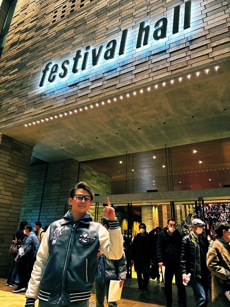 ZARDのライブに潜入してきました！ 坂井泉水さんの透き通った声と映像