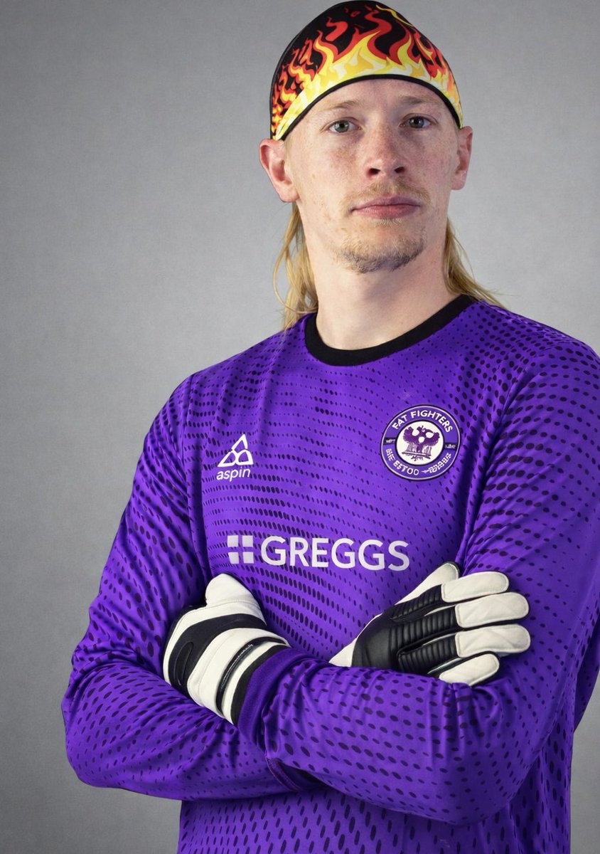 Due to both goalkeeper Wayne Shaw and backup goalkeeper Daniel Wakford both out due to injuries we’ve been left with no choice but to sign Cal The Dragon on a short term deal. Welcome back to the club Cal. #UpTheFatties