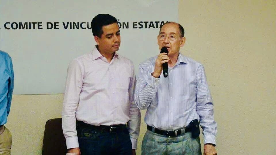 bafiarmando's tweet photo. Las Pichanchas espacio de folklore y gastronomía de #Chiapas. Con música de marimba, bailables típicos y un ambiente colorido, Don Mario Enrique Esquinca Miceli, su fundador, logró hacernos sentir orgullosamente chiapanecos. ¡¡¡“Sale el pumpo”!!!
Descanse en Paz Don Mario ✝️ 🪦🙏🏻 https://t.co/osPz0GBVdu