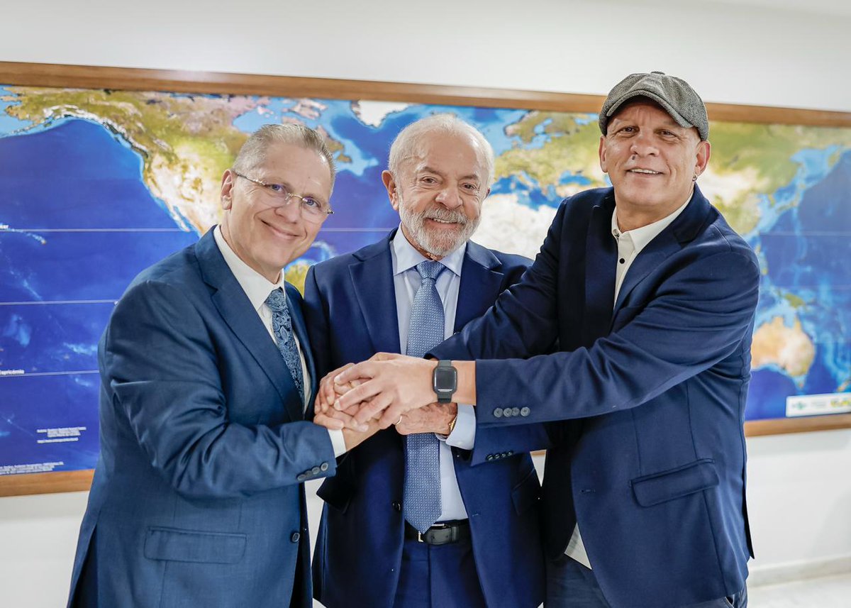 Trabalhando por mais investimentos para população de nossa São Bernardo.

Foto: Ricardo Stuckert