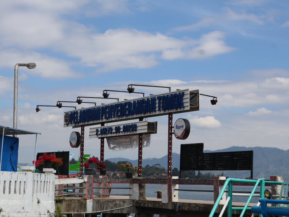 elsevier tweet media