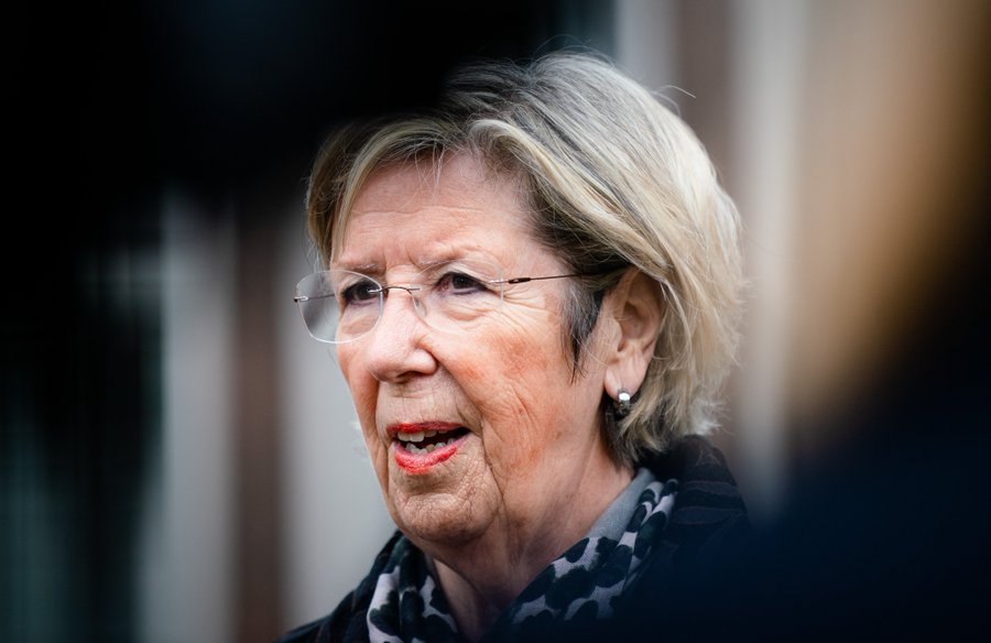 Arthur van Amerongen tweet media