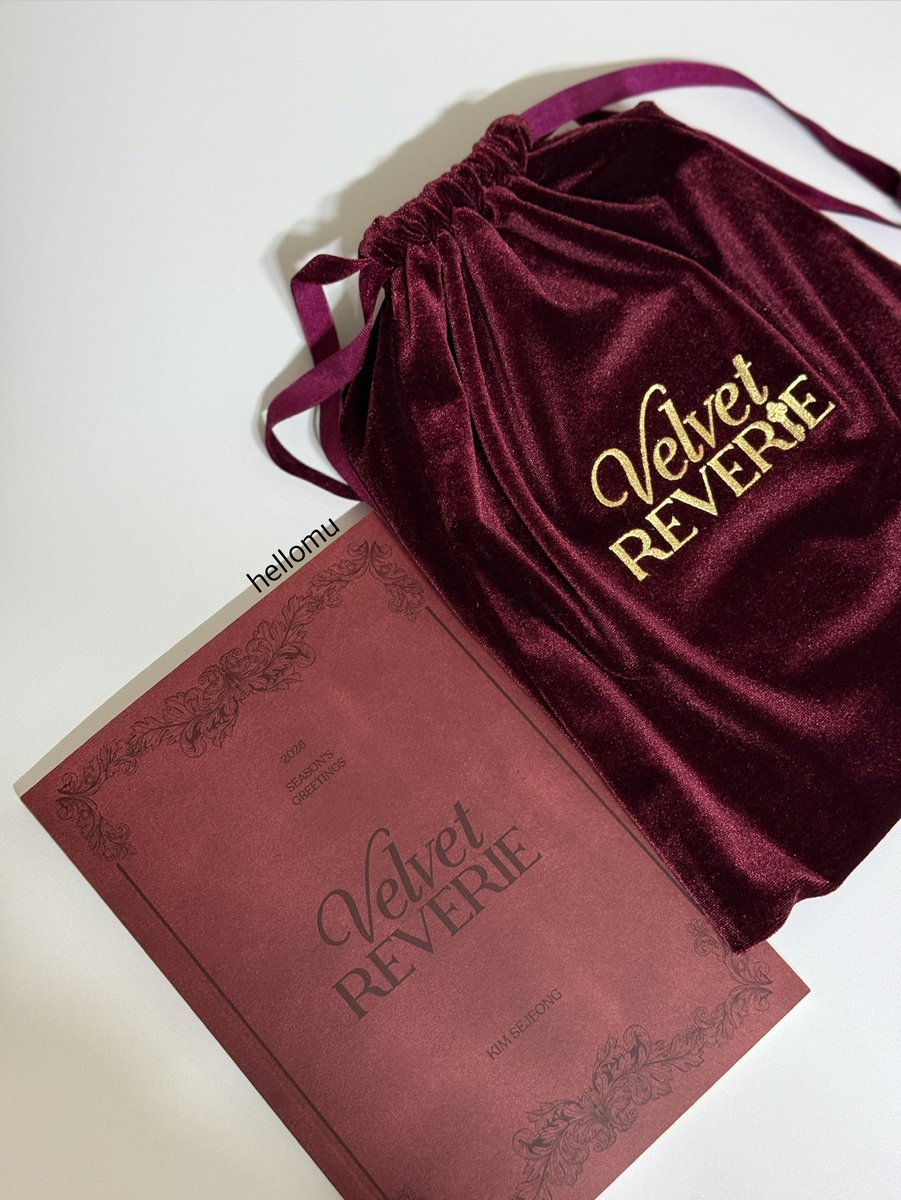 김세정 첫 시즌 그리팅 :)
세정이와 관련된 것들로 기록해 보겠어📝🐢🌊✨

2026 SEASON’S GREETINGS [Velvet REVERIE] #김세정시즌그리팅 #김세정 #KIMSEJEONG #金世正 #キムセジョン #VelvetREVERIE