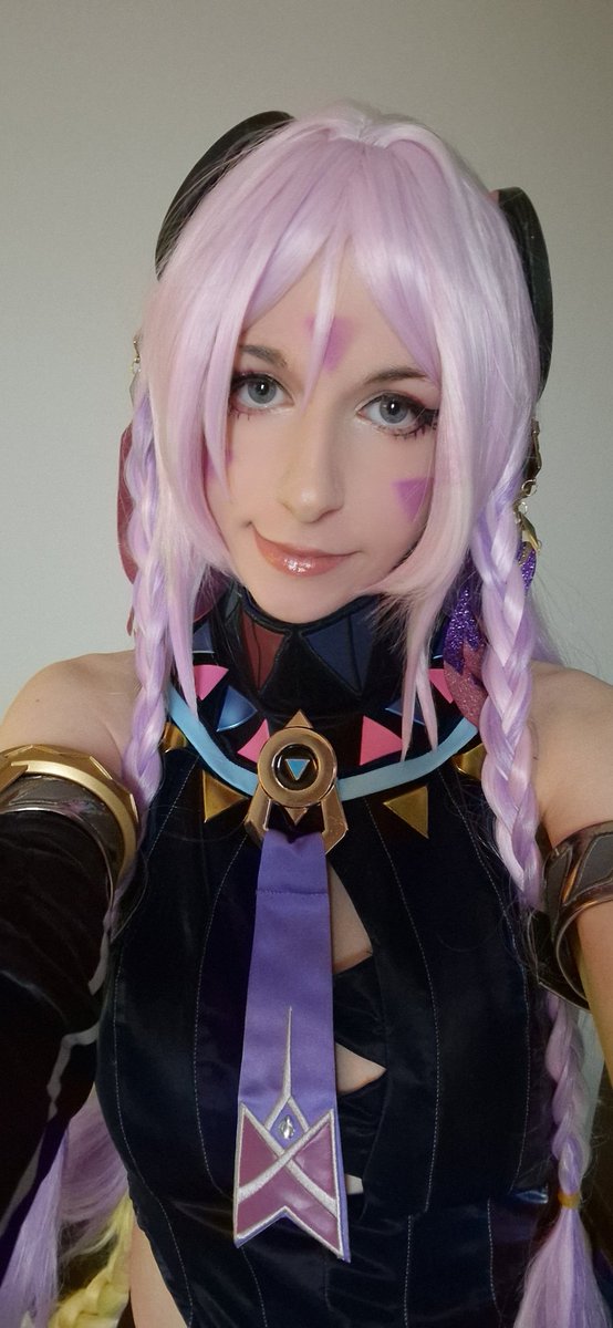eddyocane18's tweet photo. I dare you to actually cosplay instead of using ai https://t.co/GrEfCjDGvh