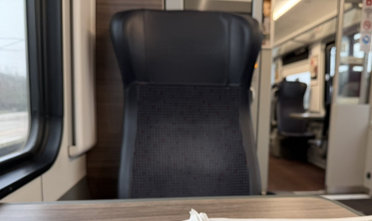 Robert Flute tweet media