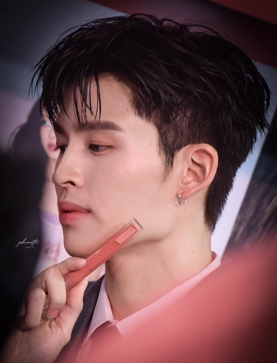 เห้ยๆๆ คุณปอนด์คัมเเบคอันเดอร์คัทหรอ กลับเมกามาไถข้างก่อนเลยดิ้ ค่ตเอาอ่ะจาร กลับไทยมาเพื่อประหารหัวใจกันเเท้ๆ ♥️ㅅ♥️

POND 3CE MISTYVELVET

#Pondx3CEIVELMISTYOU