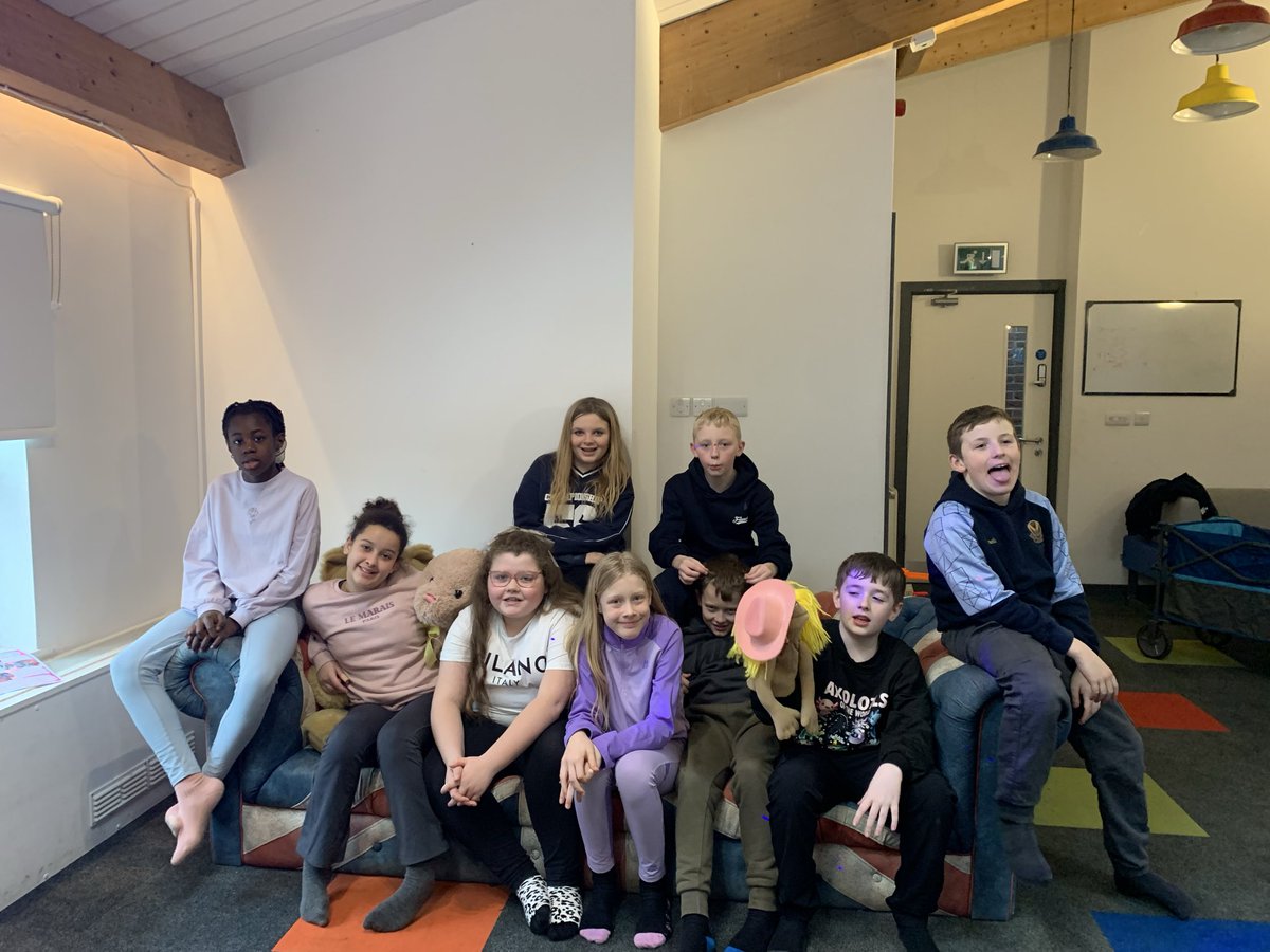 MrsMoore_Parish's tweet photo. We’ve had another great morning here at CAFT. The children have been amazing and have lived out each of our Rainbow Promises during our stay here. We’re ready to return to school now. See you soon! @parishschool1 https://t.co/ncWpF1P8DU