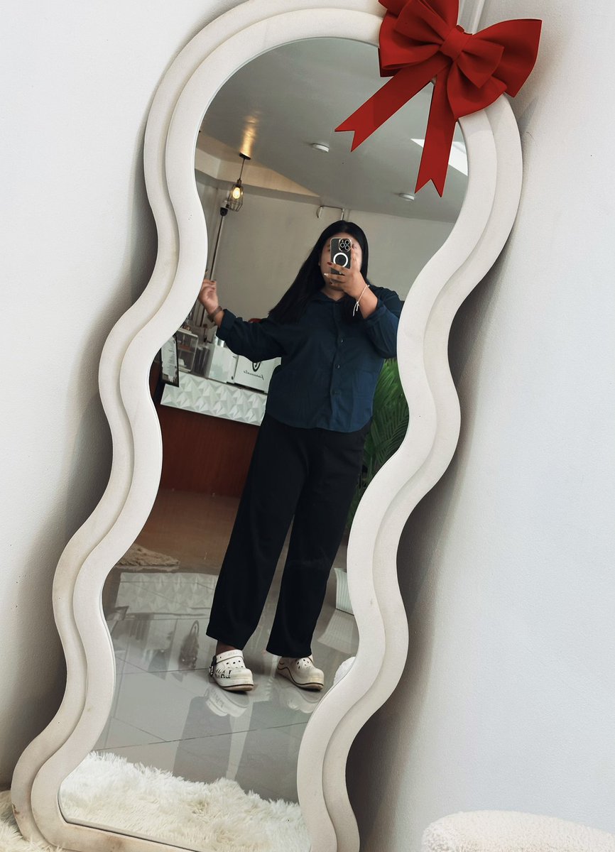 mi21579's tweet photo. อายุน้อยร้อยโล 😂#หนองคาย #fypシ゚ https://t.co/IClcluBUTs