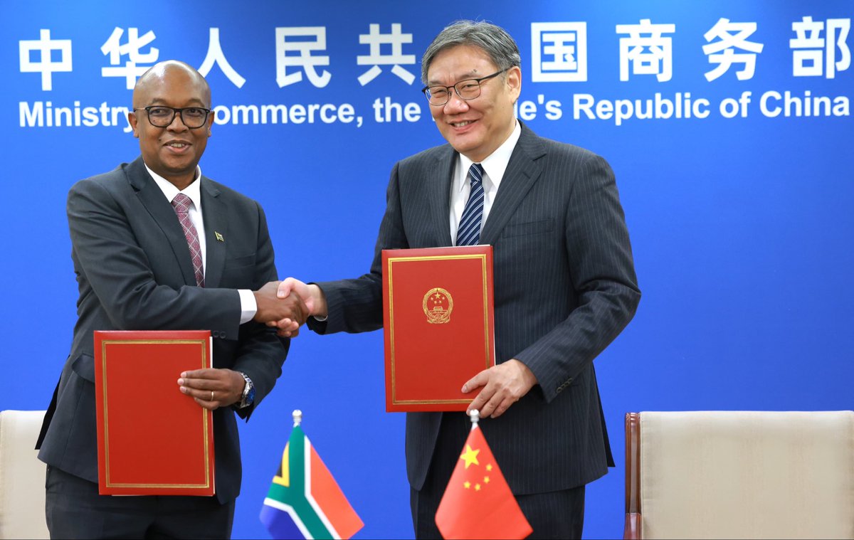 Nothando77's tweet photo. South Africa and China have signed a landmark agreement  that will grant South African exporters duty free access to the Chinese market. https://t.co/90ASNZUhgn