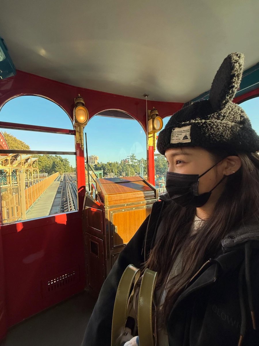 Tiffany Young from Sooyoung instagram 

#TiffanyYoung #티파니영 #티파니 #young1 #수영