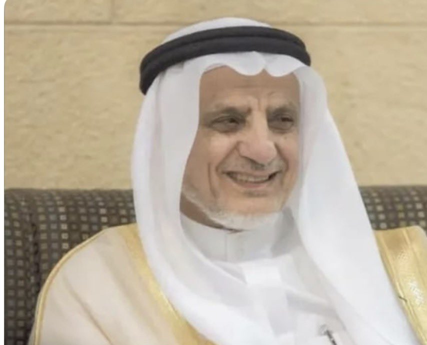 بعد عمر كان جلّه في عمل الخير، والسعي لنفع الناس، توفى الله اليوم معالي الدكتور #عبدالرحمن_السويلم نسأل الله أن يغفر له ويرحمه ويسكنه جناته .
والعزاء لشقيقيه د. توفيق ونجيب وأبنيه سعد وأسامة وبناته وحرمه وعموم أسرته ومحبيه، رزقكم الله الصبر وأجره .