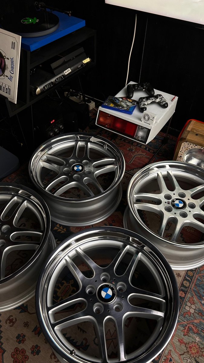 rockafellar 🩹 tweet media