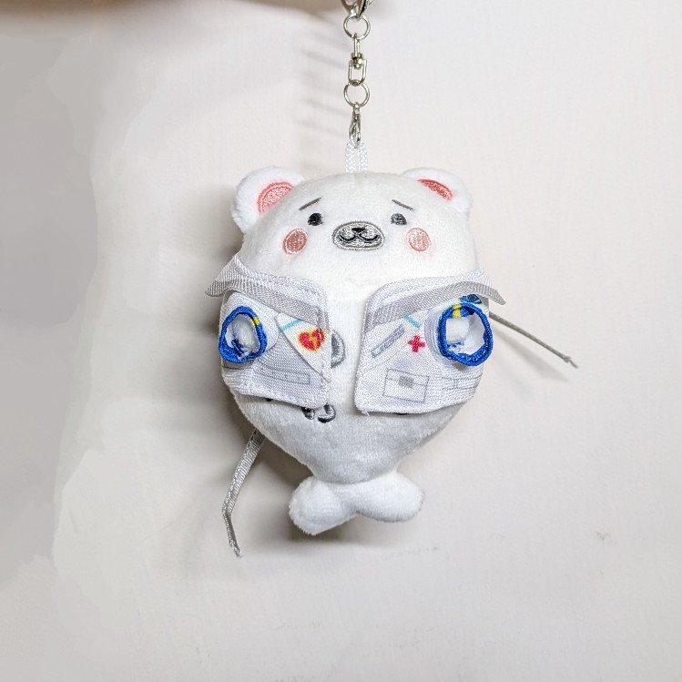 阿豹是可以穿醫師袍的