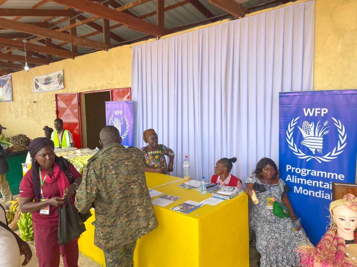 PamCongo's tweet photo. 🇨🇬 Le PAM est présent à la grande foire agricole du Congo du 5–15 fév. avec deux stands – institutionnel et dédié aux petits agriculteurs. Venez découvrir nos initiatives et échanger avec nous! 🌱 #FoireAgriCongo #ZeroHunger https://t.co/I7YeHg9DO0