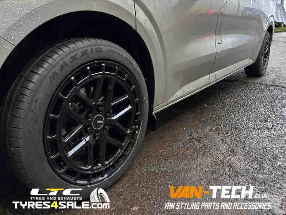 VanTech_co_uk's tweet photo. VW Transporter T7 Alloy Wheels Calibre CV3 Gloss Black 20″ and Maxxis Tyres

£1600 Wheels and a set of 245/45R20 103Y XL MAXXIS VS6 Tyres

Van-Tech Center Court, Halesowen B63 3EB
Tel: 0121 550 4628 https://t.co/64SMshBQnO