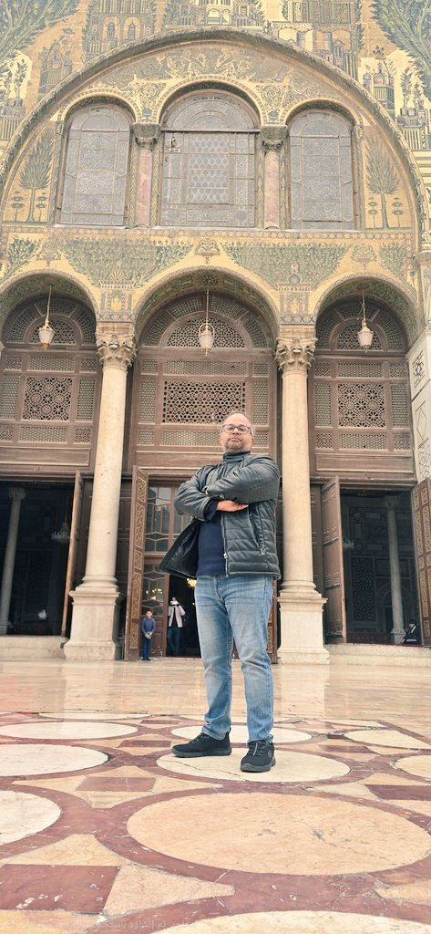 HORahmani's tweet photo. "يا شام، يا شامة الدنيا، ووردتها
يا من بحسنك أوجعت الأزاميلا"
#معرض_دمشق_الدولي_للكتاب_2026 https://t.co/DlHy0gbGL2