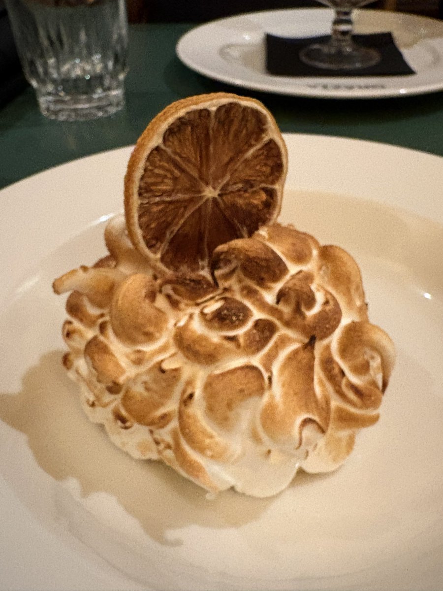 Into a food coma #fairyfood #cake #happiness #fridayfood