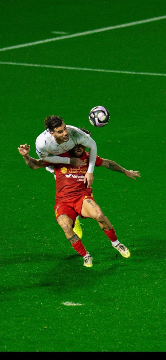 شباب ابغي رد من الرياضين اللى يعرفون قنون الرياضه هل هذا فيها  بلنتي ولا مش بلنتي ابغي ردكم