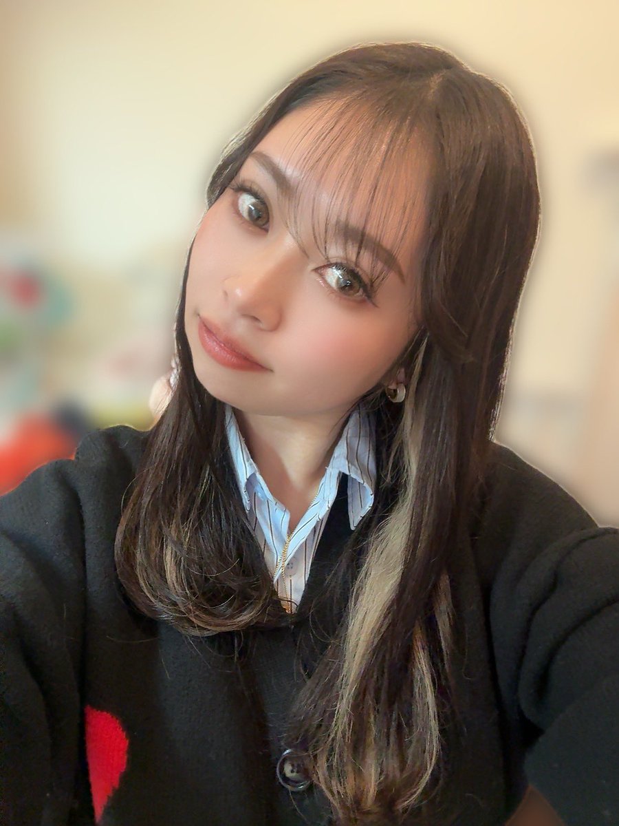 1zujyo10's tweet photo. 明日19時まで埼玉で仕事なんだけど
雪積もるのかな？
車で行くか電車で行くかめっちゃ迷う🥹❄️ https://t.co/LMqjz2dxOC